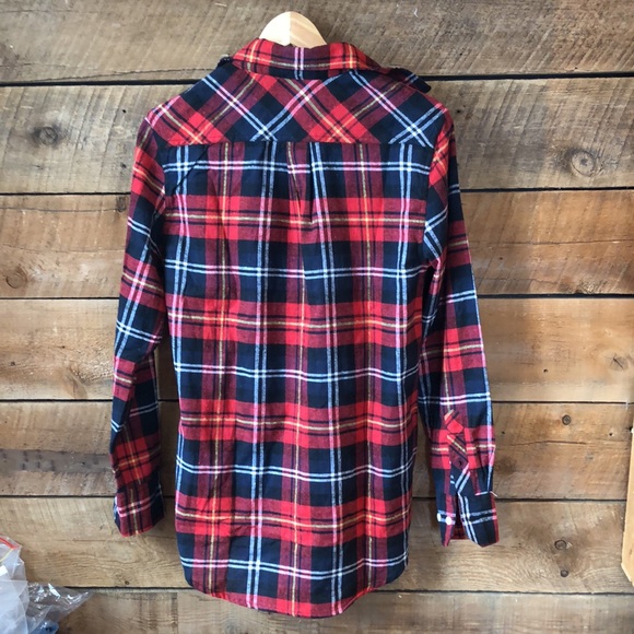 Plaid Button-Down Flannel Women’s Top - Picture 9 of 9